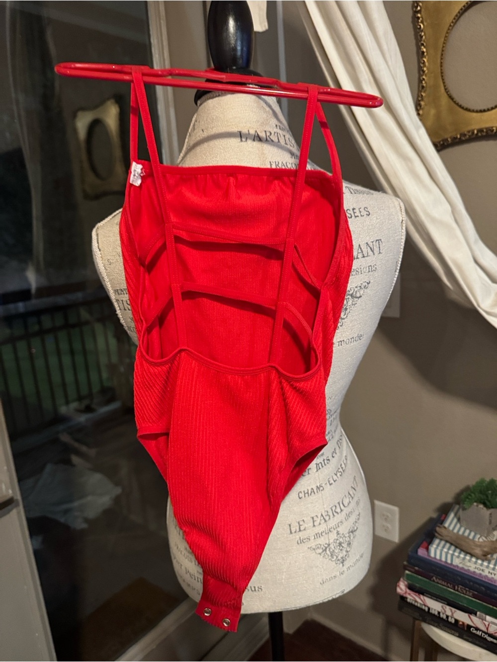 Strappy Open Back Red Ribbed Strappy Women’s Fitted Top Bodysuit XS